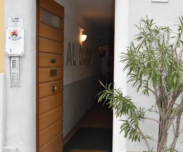 Al Ducale And Appartement *