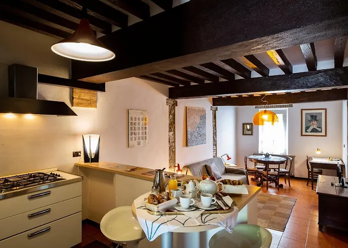 Al Ducale And * Parme